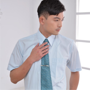 LD-902-1 水藍色短袖男襯衫