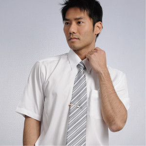 PA-801-1 白色亮條紋短袖男襯衫（超細纖維）